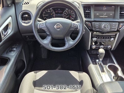 2020 Nissan Pathfinder SV