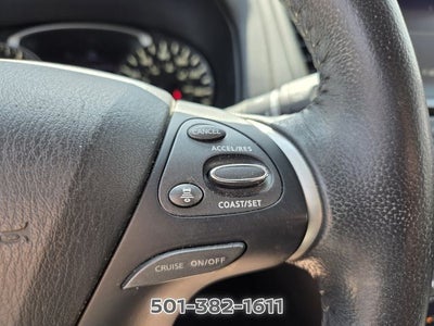 2020 Nissan Pathfinder SV