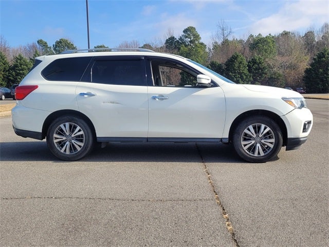 2019 Nissan Pathfinder SV