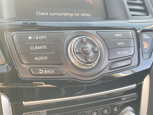 2019 Nissan Pathfinder SV