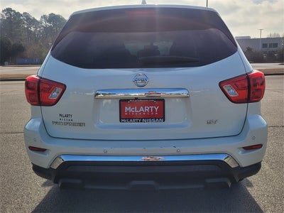 2019 Nissan Pathfinder SV