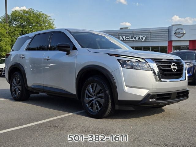 2023 Nissan Pathfinder S