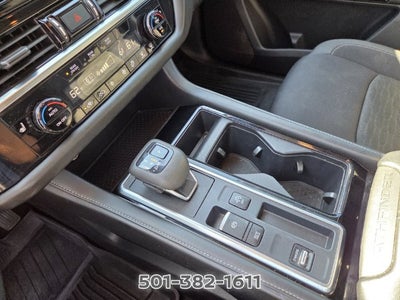 2022 Nissan Pathfinder SV