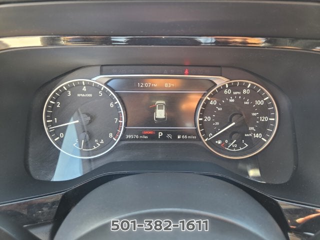 2022 Nissan Pathfinder SV