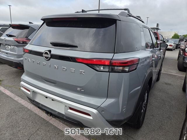 2022 Nissan Pathfinder SL