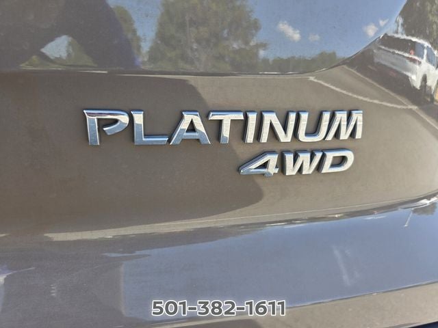 2023 Nissan Pathfinder Platinum
