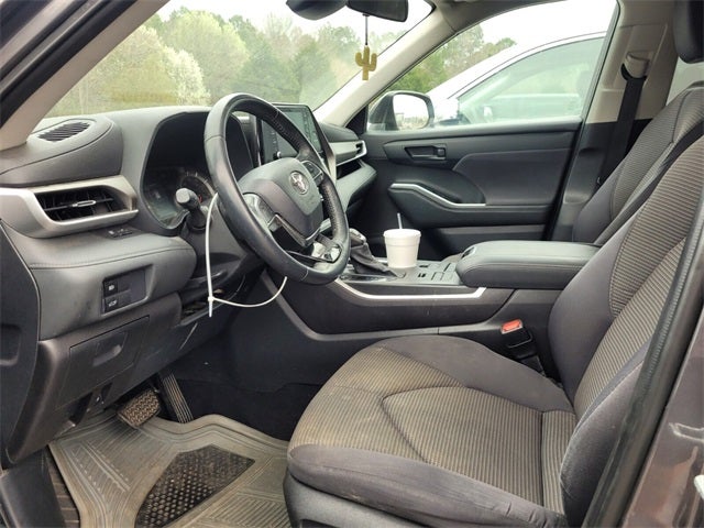 2021 Toyota Highlander LE