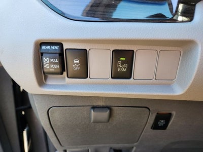 2017 Toyota Sienna L Handicap Lift Handicap Lift