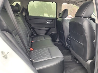 2024 Nissan Rogue Platinum