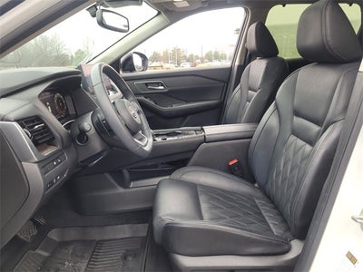 2024 Nissan Rogue Platinum