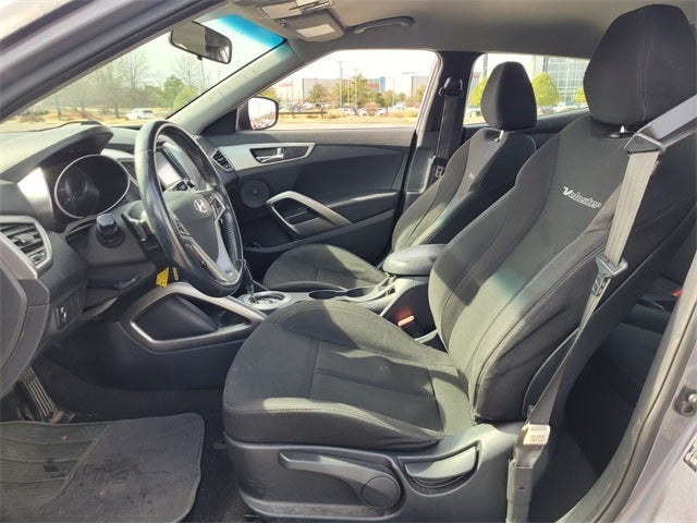 2017 Hyundai Veloster Base