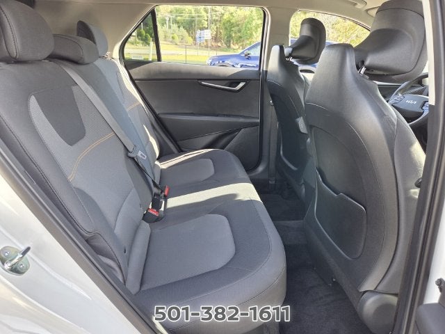 2025 Kia Niro LX