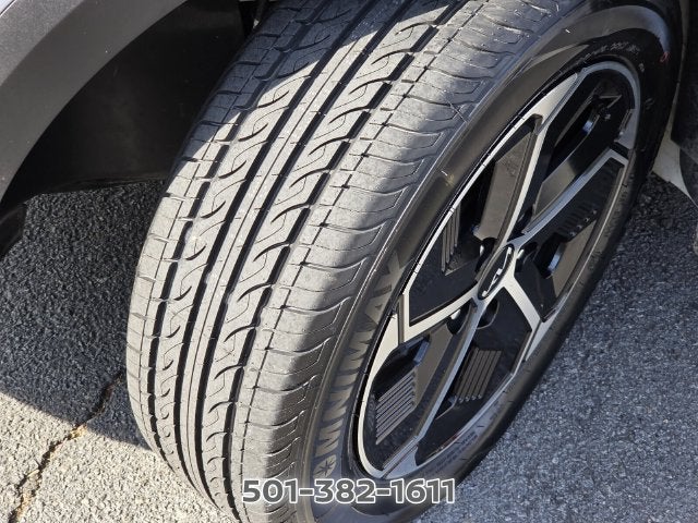 2025 Kia Niro LX
