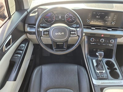 2024 Kia Carnival LX