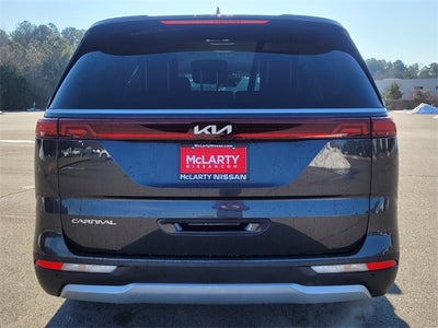 2024 Kia Carnival LX