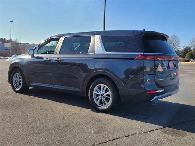 2024 Kia Carnival LX