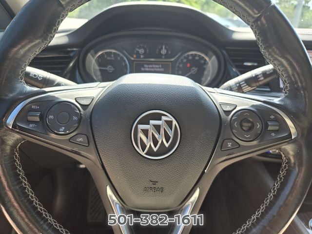 2019 Buick Regal TourX Essence