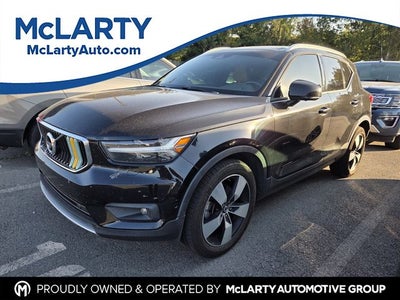 2019 Volvo XC40 Momentum