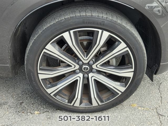 2023 Volvo XC60 B5 Ultimate Bright Theme