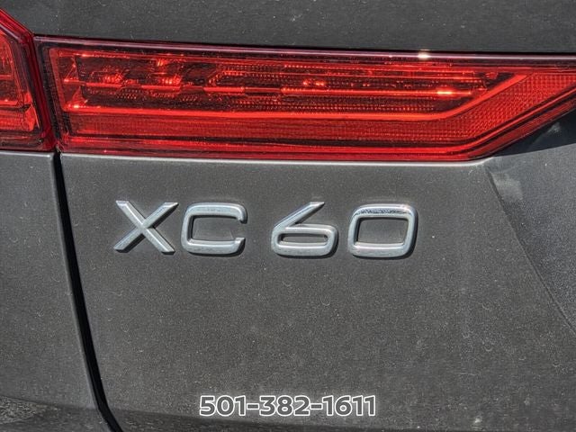 2023 Volvo XC60 B5 Ultimate Bright Theme