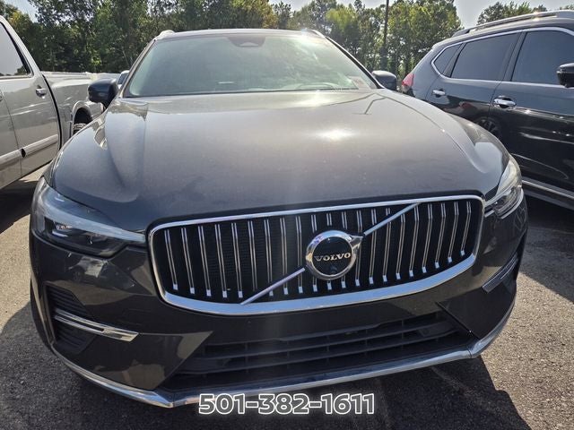 2023 Volvo XC60 B5 Ultimate Bright Theme