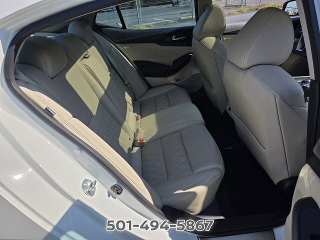 2023 Nissan Maxima Platinum