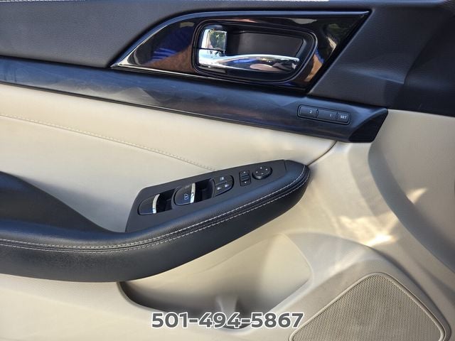 2023 Nissan Maxima Platinum