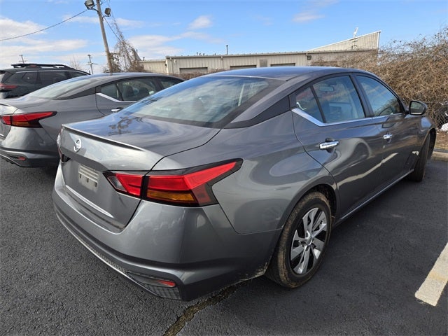 2022 Nissan Altima 2.5 S