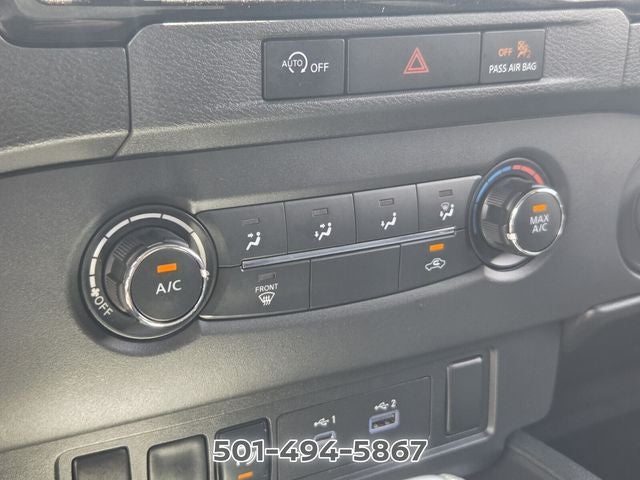 2024 Nissan Frontier SV