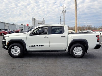 2024 Nissan Frontier SV