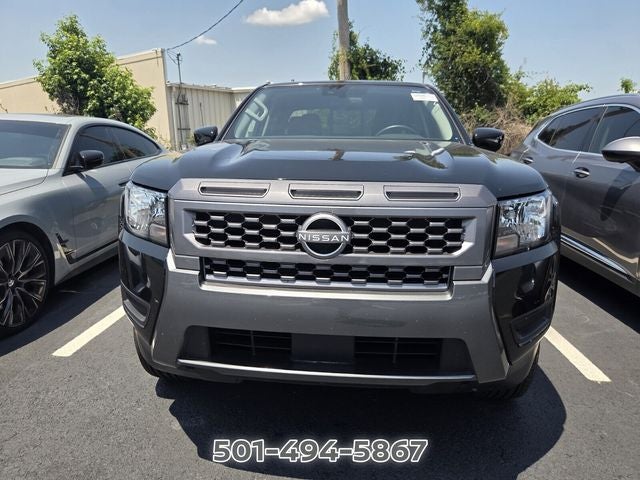 2025 Nissan Frontier SV