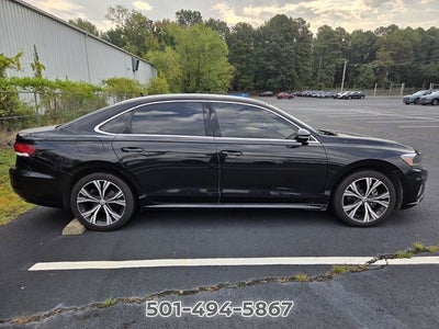 2022 Volkswagen Passat 2.0T SE