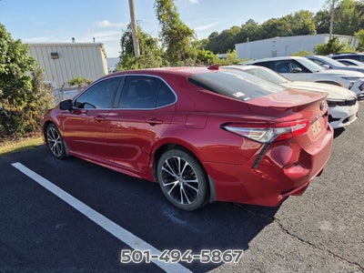 2019 Toyota Camry SE