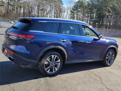 2025 INFINITI QX60 LUXE