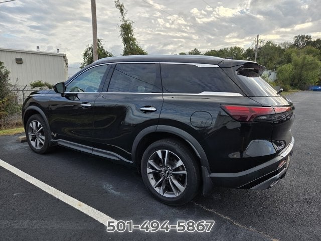 2022 INFINITI QX60 LUXE