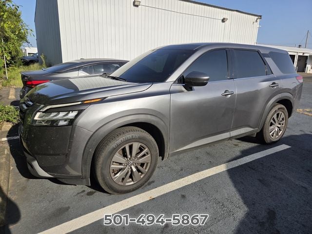 2022 Nissan Pathfinder S