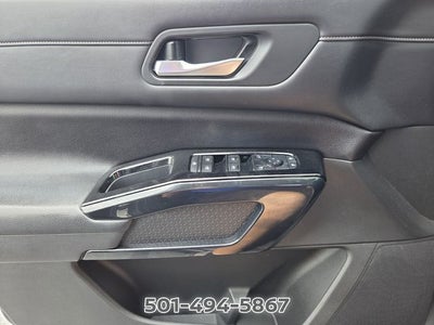 2022 Nissan Pathfinder S