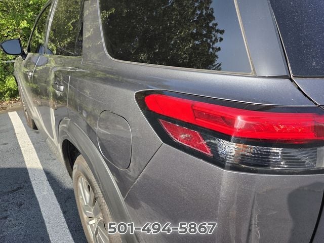2022 Nissan Pathfinder S