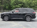 2023 Nissan Pathfinder SV