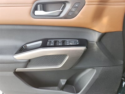 2024 Nissan Pathfinder Platinum