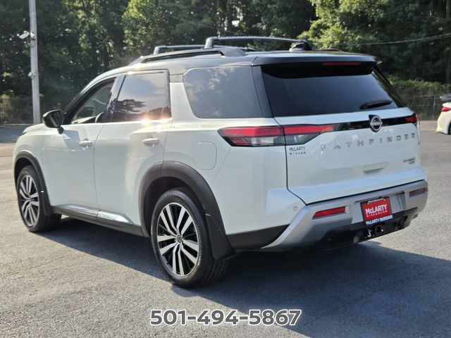 2024 Nissan Pathfinder Platinum