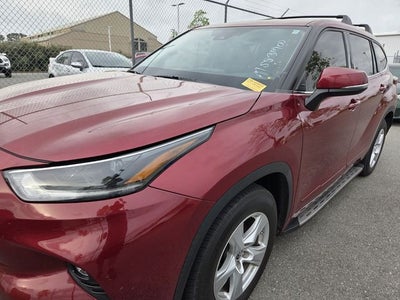 2021 Toyota Highlander LE