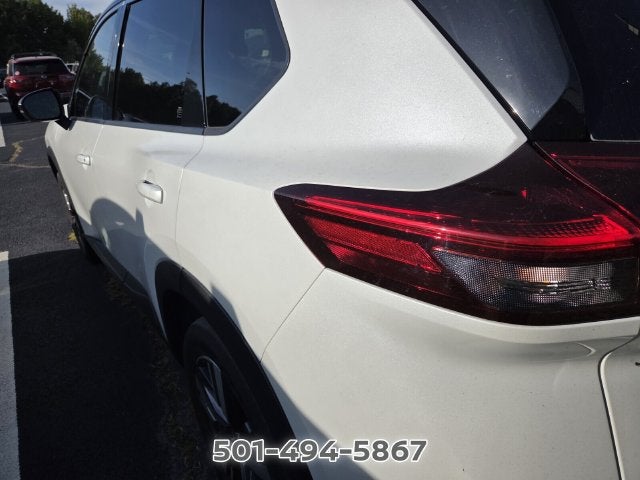 2024 Nissan Rogue SL