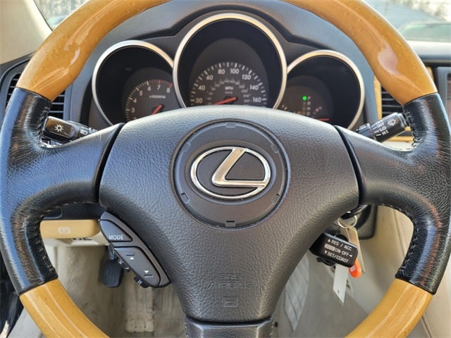 2004 Lexus SC 430