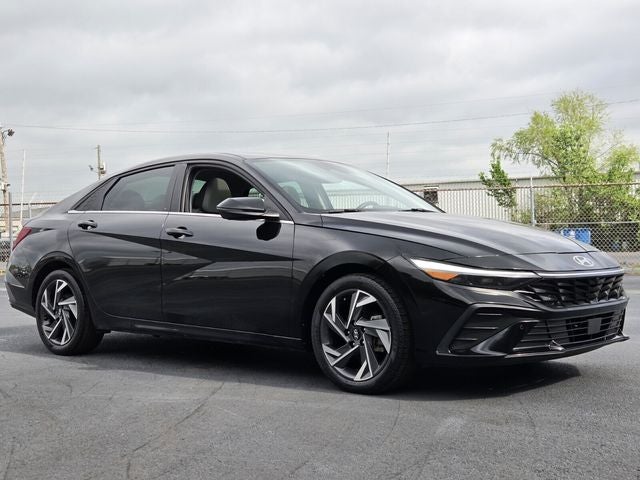 2024 Hyundai Elantra Limited