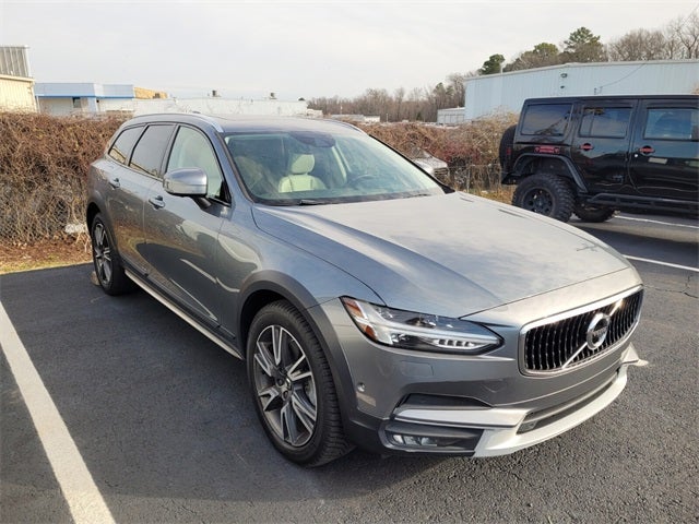 2017 Volvo V90 Cross Country T6 AWD