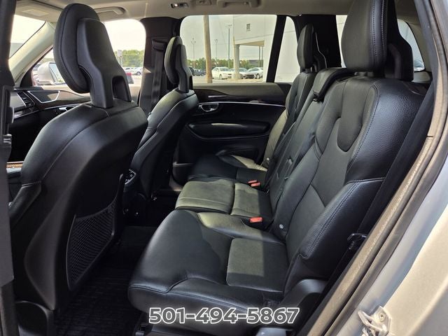 2017 Volvo XC90 T6 Momentum