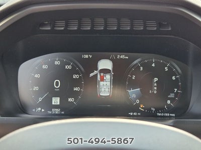 2017 Volvo XC90 T6 Momentum